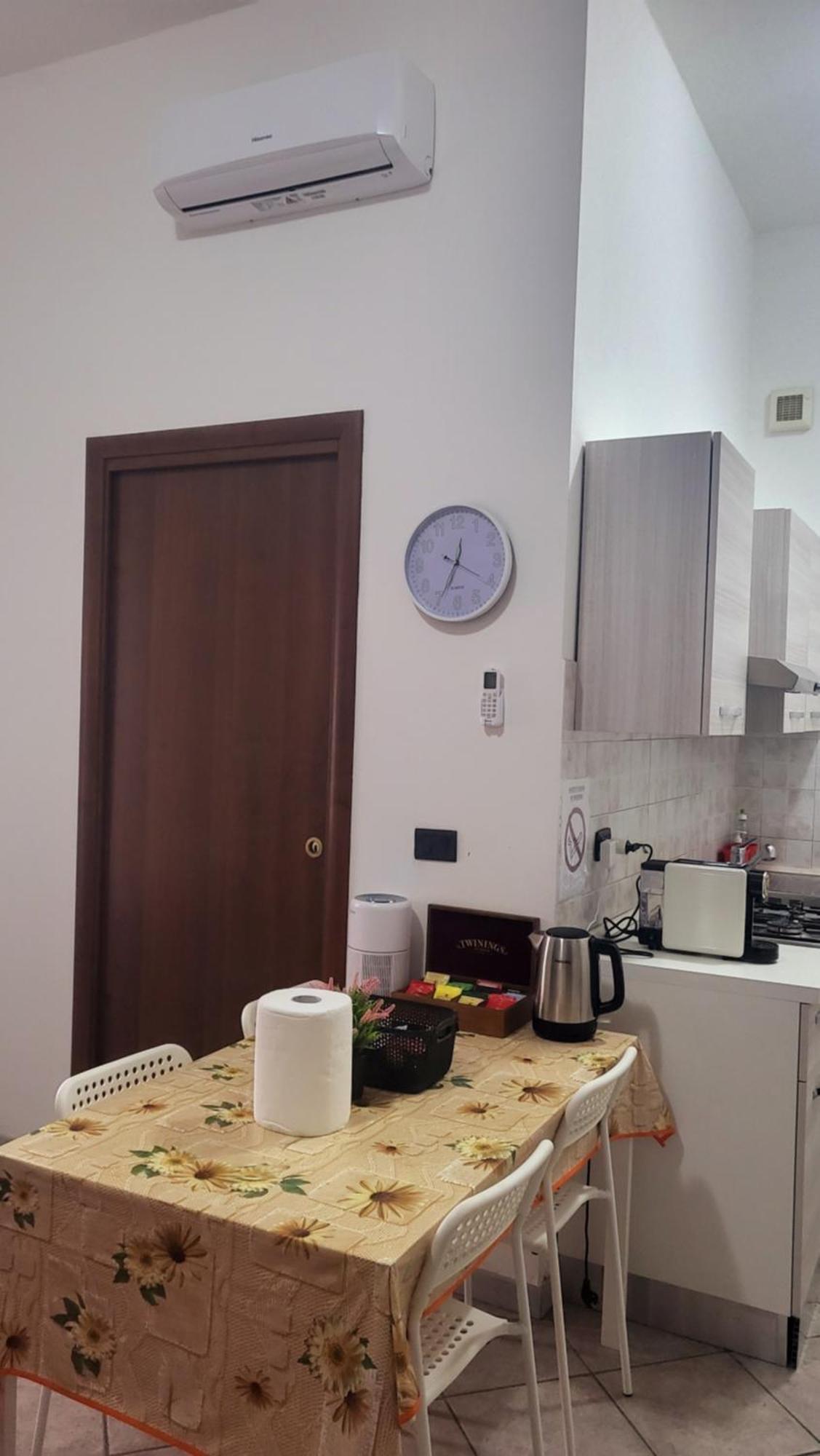 诺瓦拉Casa Manzoni公寓 外观 照片
